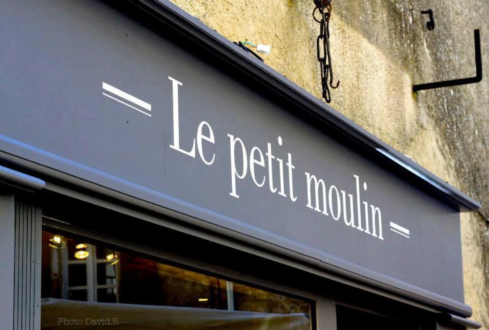 Le Petit Moulin Bed & Breakfast Martel Luaran gambar